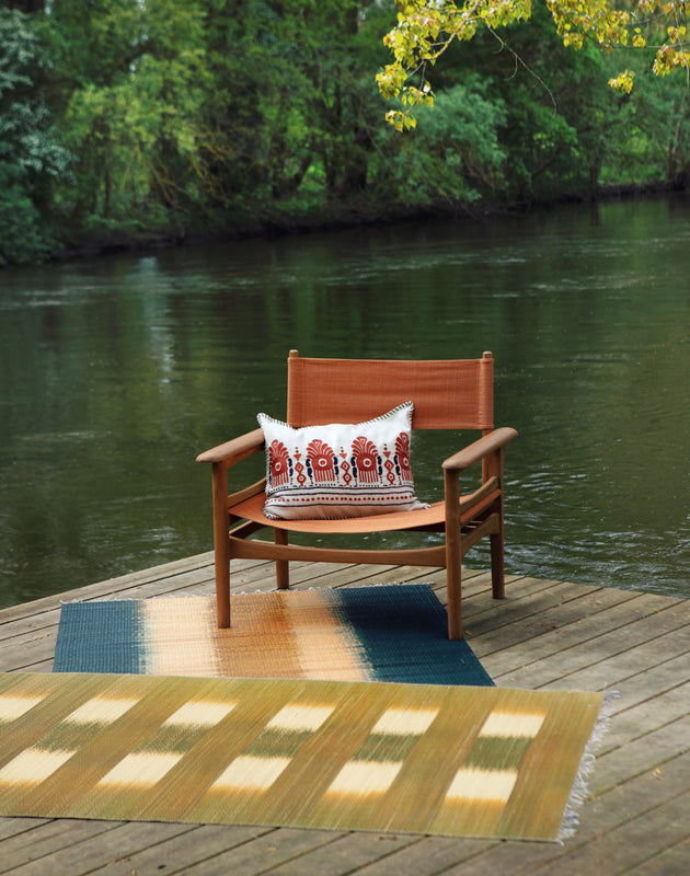Naya outdoor cushion