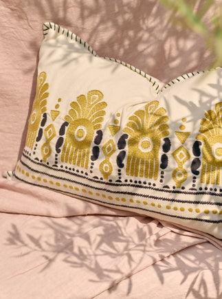 Naya outdoor cushion