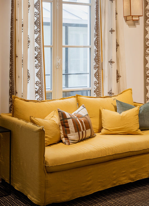 Holi sofa - 2 seater