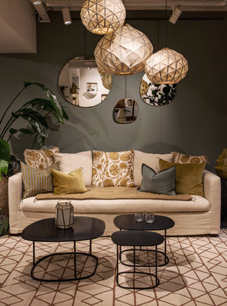 Trois tables basses Ame en acier brut
