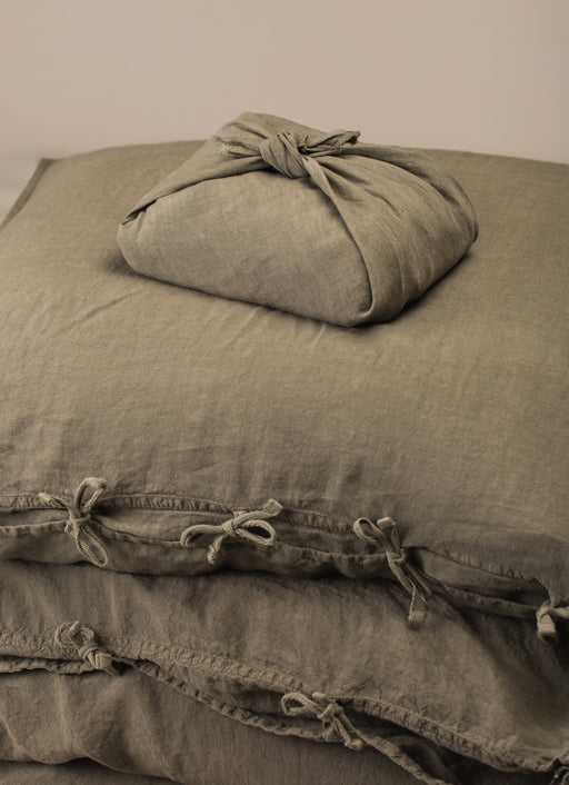 Selena Bedding Set - Laurel