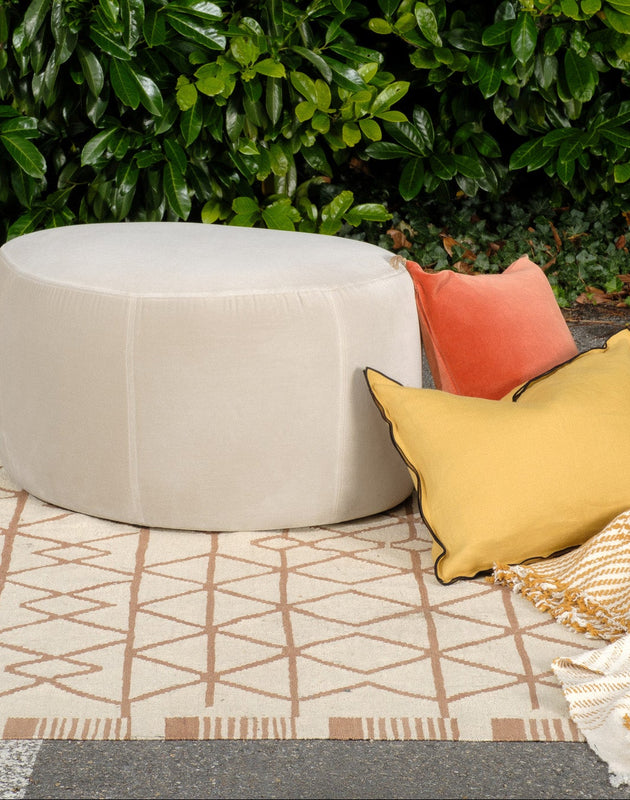 Footstool Caillou - Smooth Galet