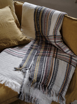 Plaid Banai