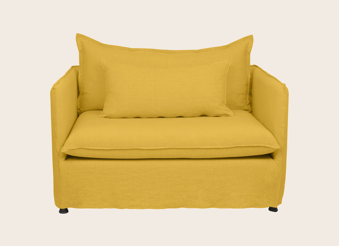 Holi Loveseat