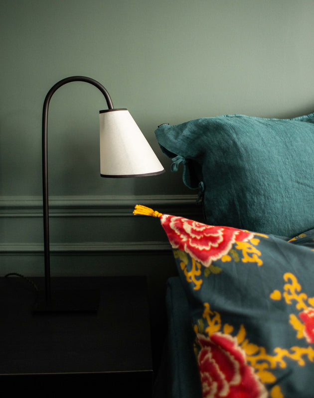 Lampe à poser sur la table de chevet, abat-jour en papier blanc