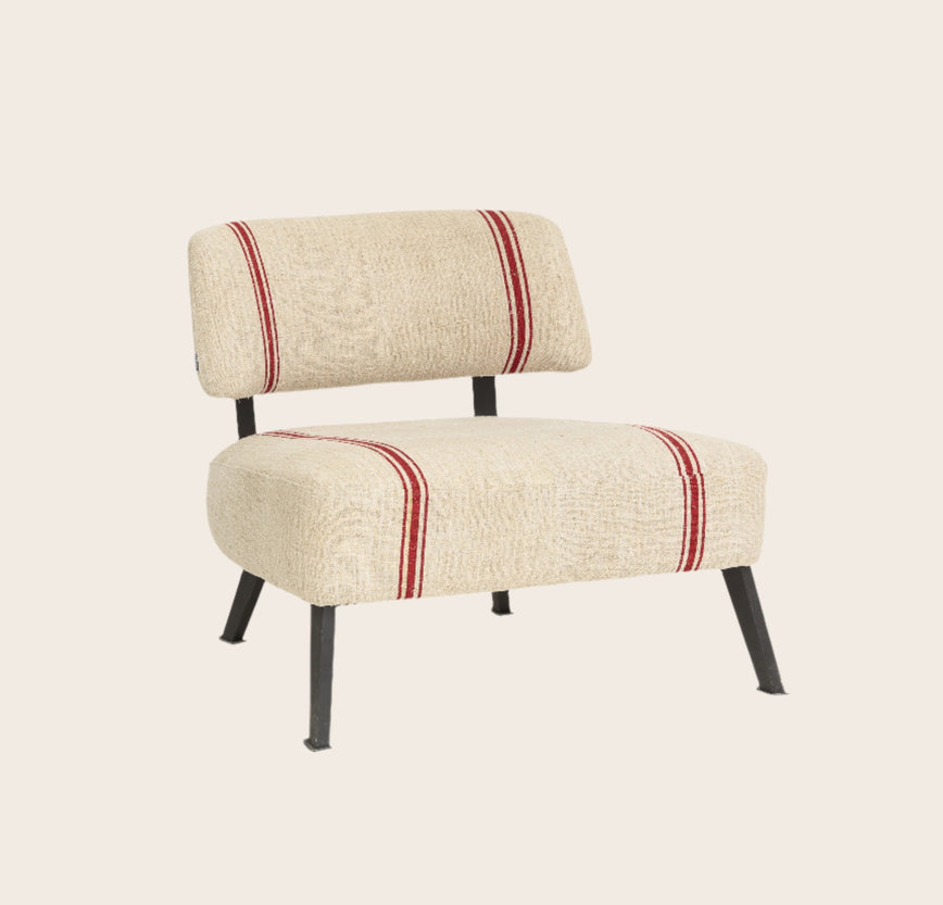 Chauffeuse pour le salon