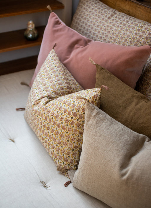 Housse de coussin motif végétaux