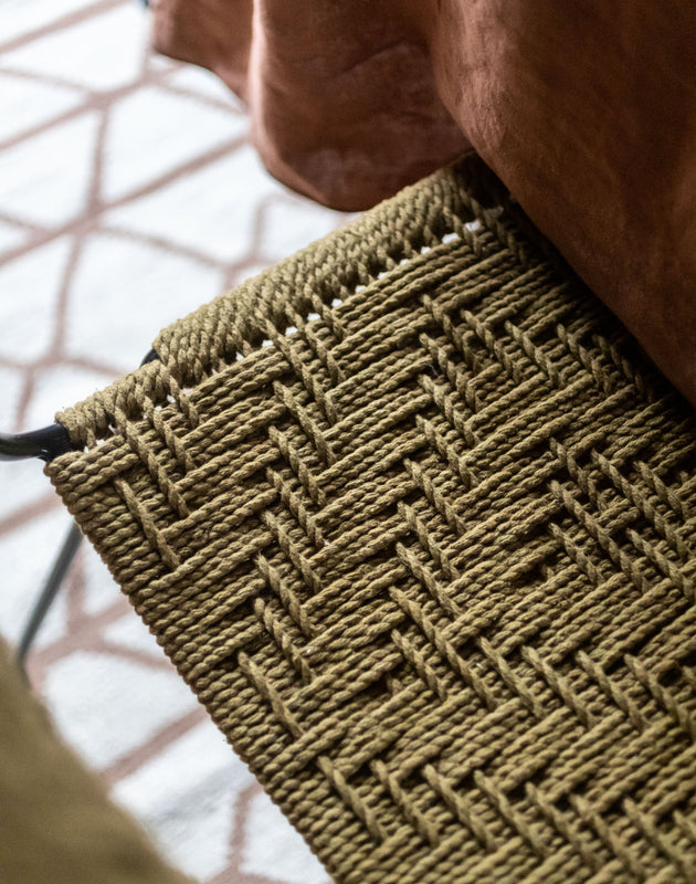 Murgi lozenge chair