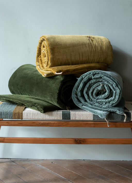 Washed velvet sofa cover