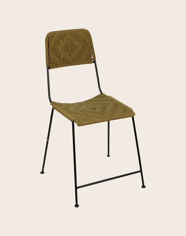 Murgi lozenge chair