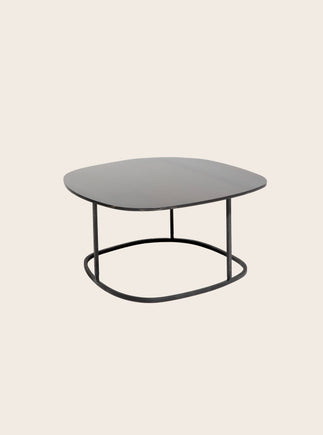 Table Basse Ame en acier brut noir fabriquée artisanalement