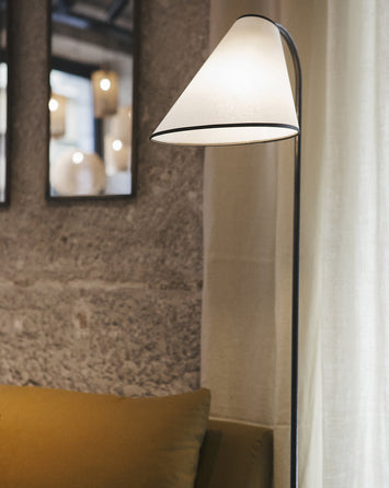 Luminaires en papier blanc