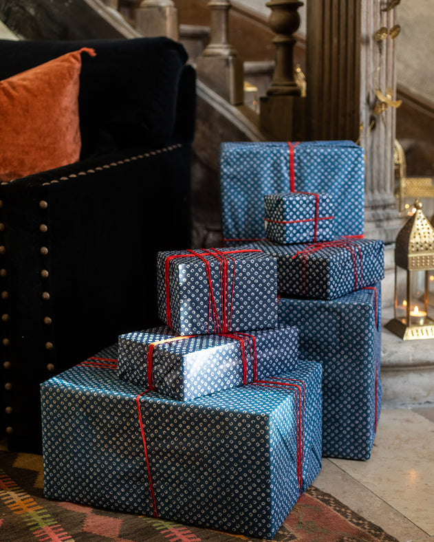 Gift-wrapping kit