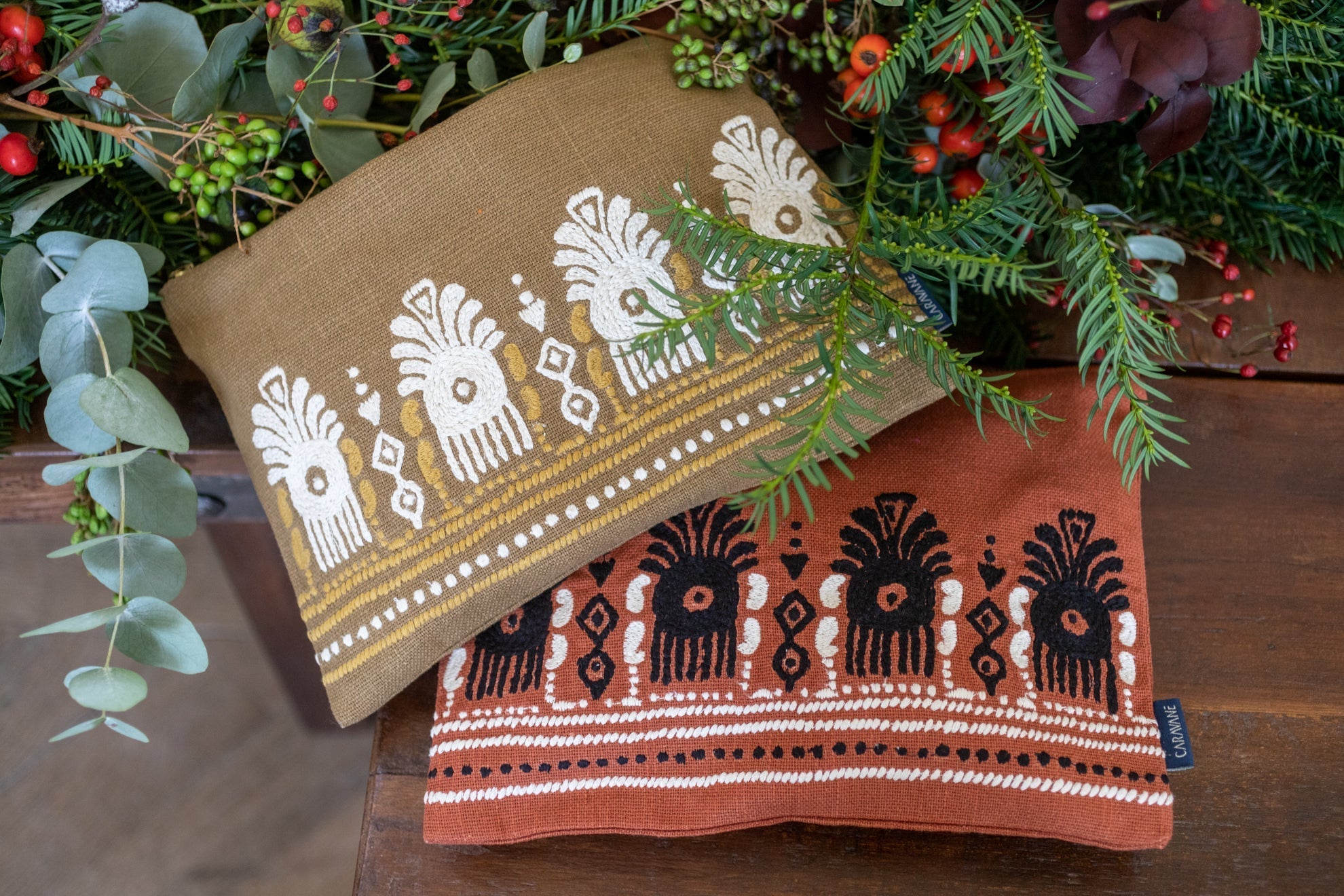 Pochette Naya