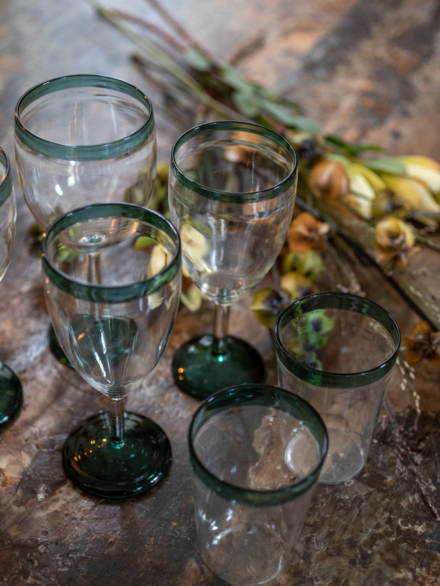 Set of 4 Ina stemmed glasses