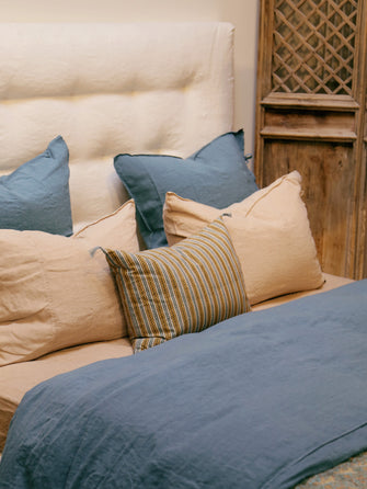 Housse de coussin rectangulaire à rayures en coton Raana