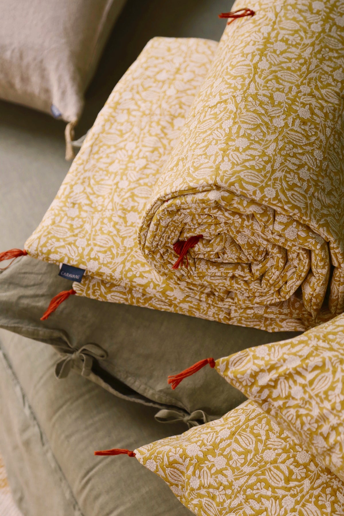 Sofa cover Tulipan