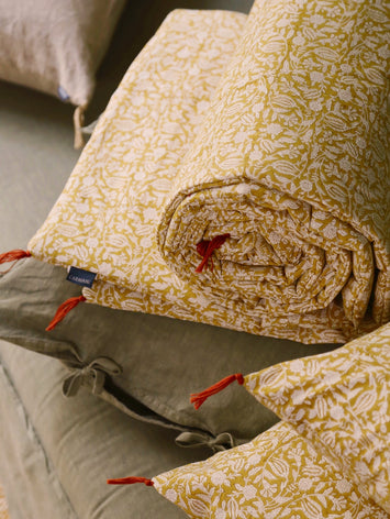 Sofa cover Tulipan