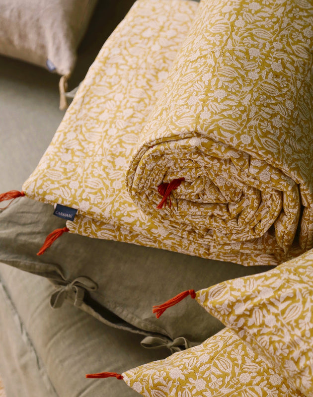Sofa cover Tulipan