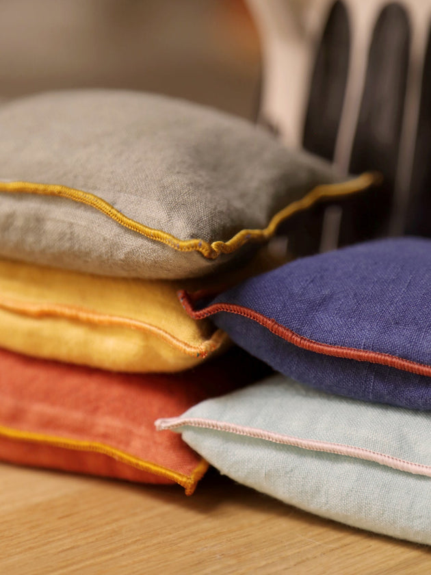 Coussinet parfumé coloré à déposer sur votre table de nuit