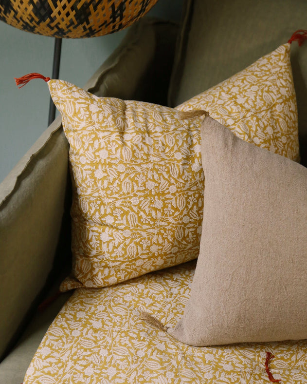 Housse de coussin Tulipan curcuma