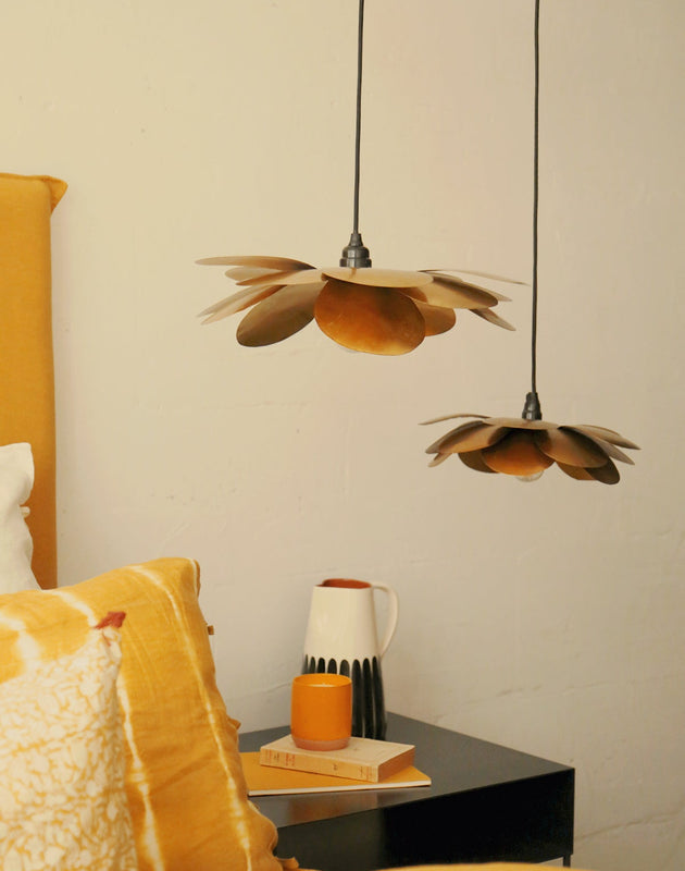Sospensione a faretto design vintage in ceramica e ferro Allie Sospensione a faretto design vintage in ceramica e ferro Allie