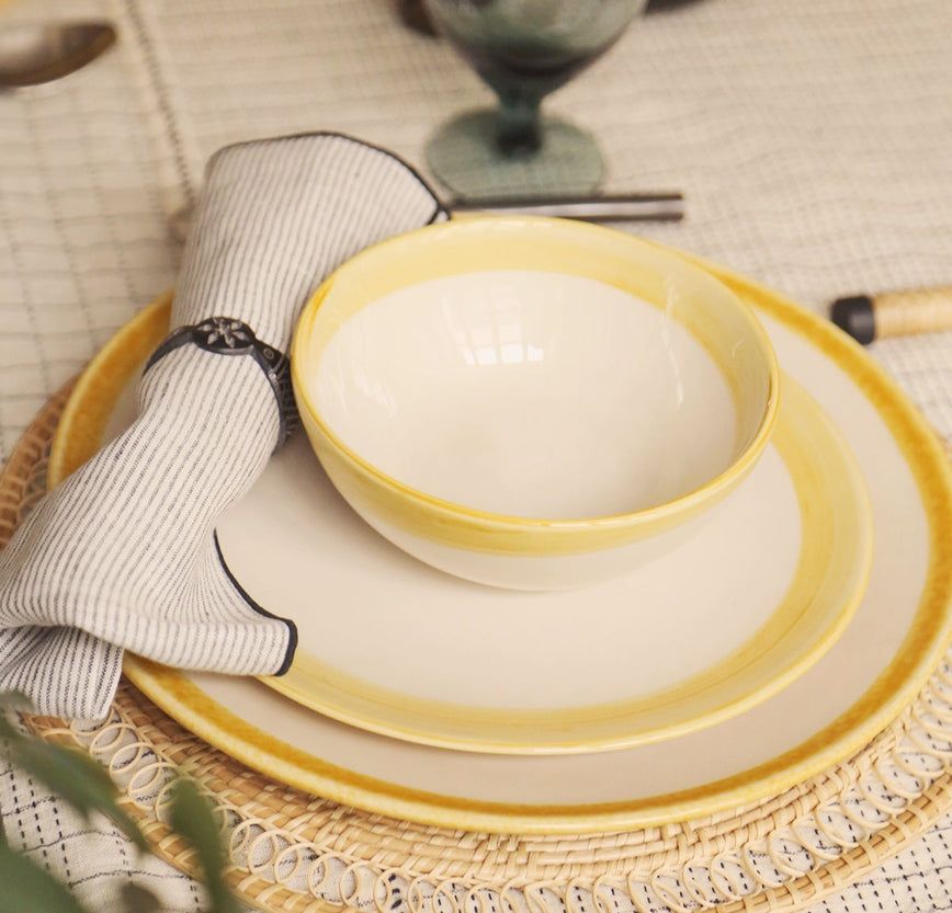 Lot de 4 assiettes Ecume en faïence émaillée