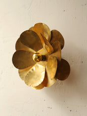 Applique murale en fleur doré