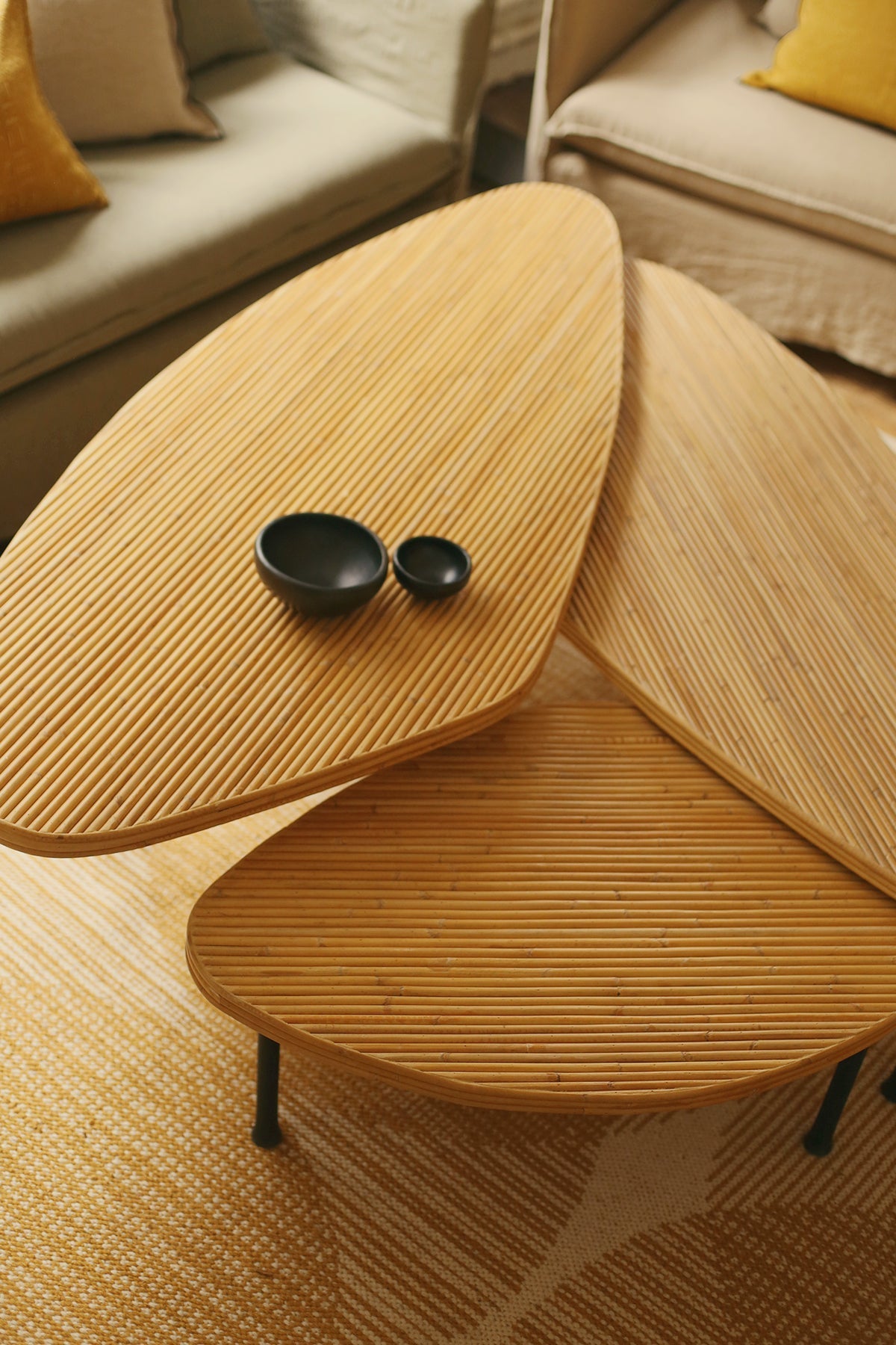 Yomi coffee table