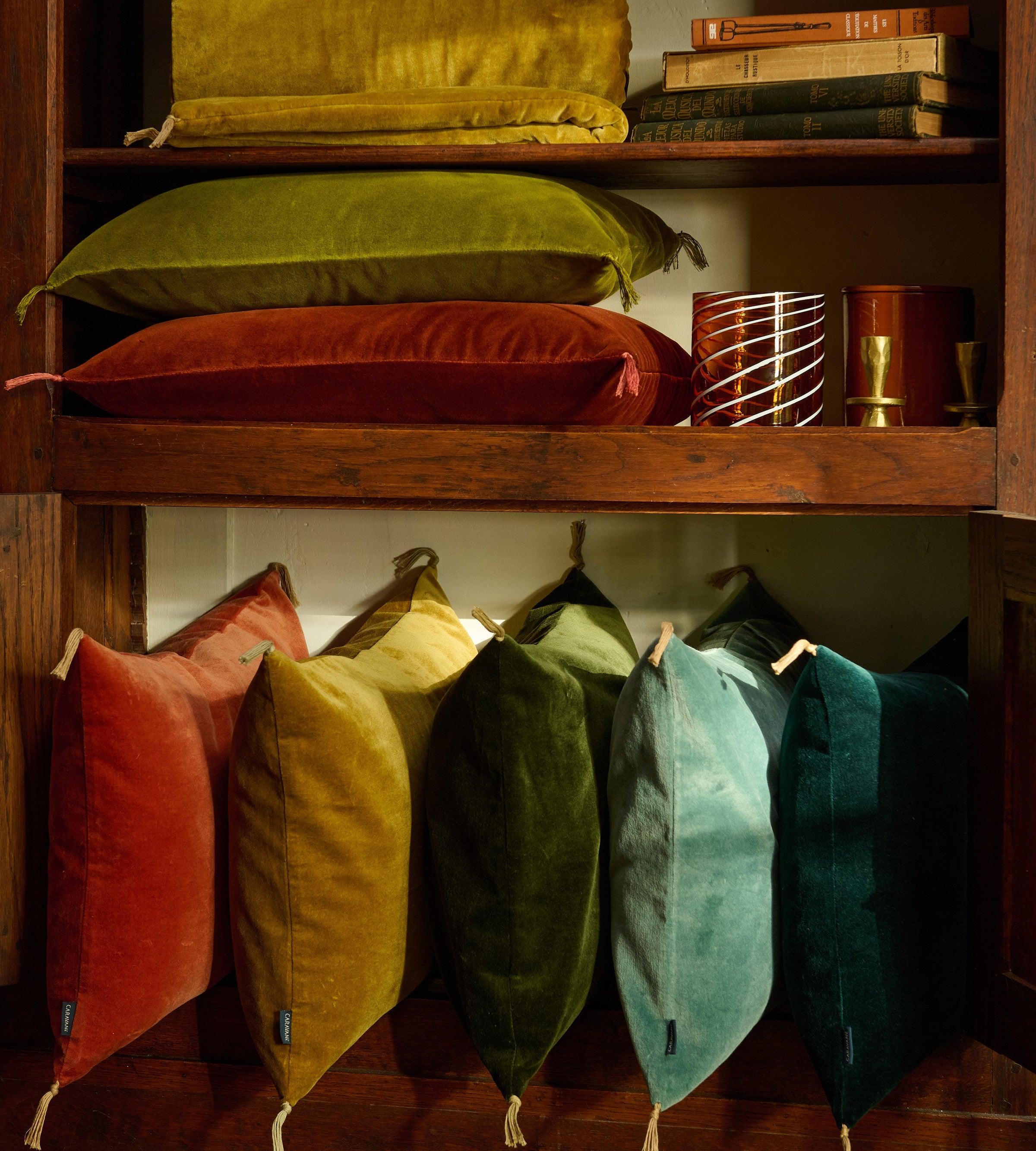 Washed velvet cushion cover