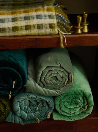 Washed velvet sofa cover