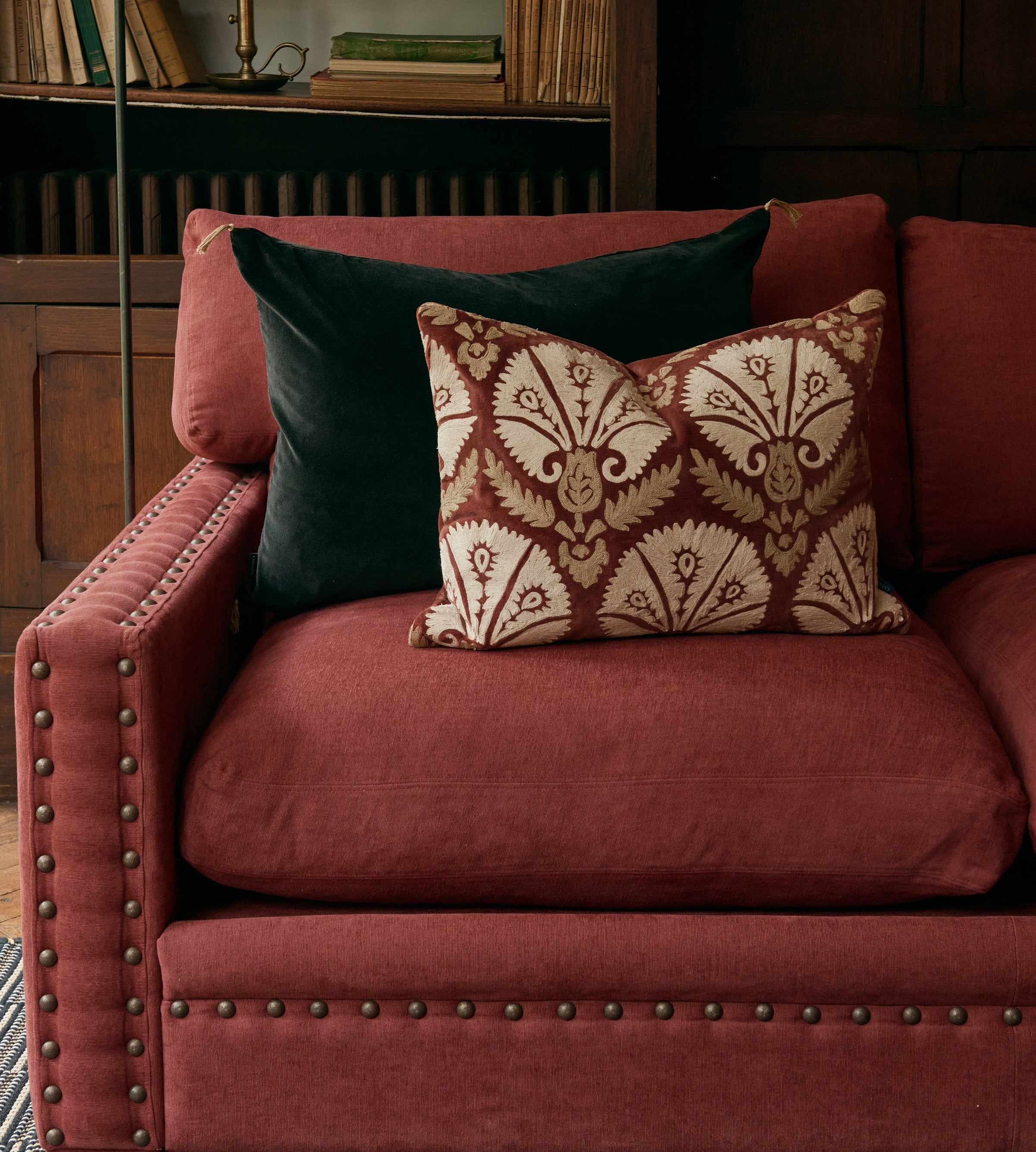 Zahor cushion cover