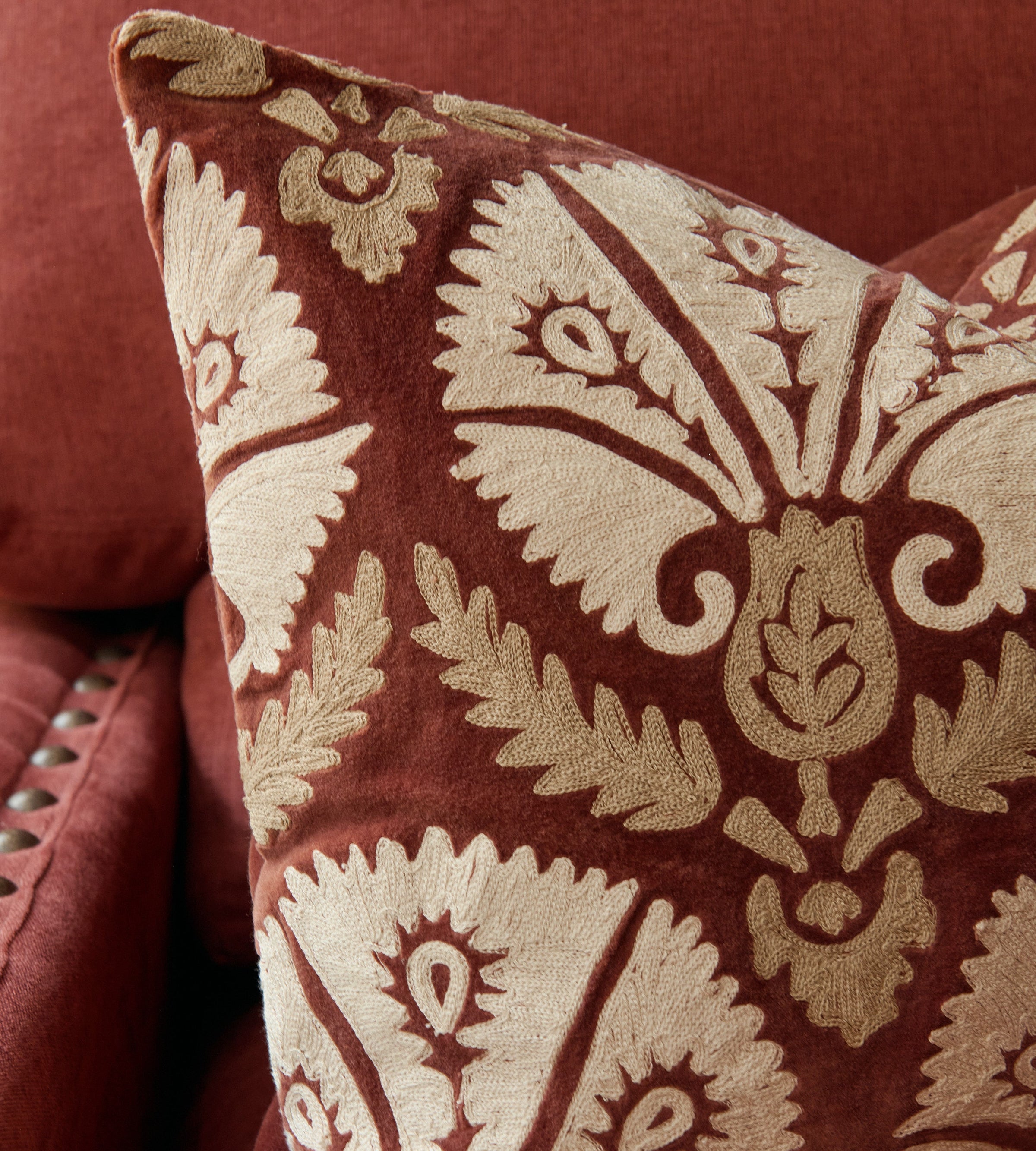 Zahor cushion cover