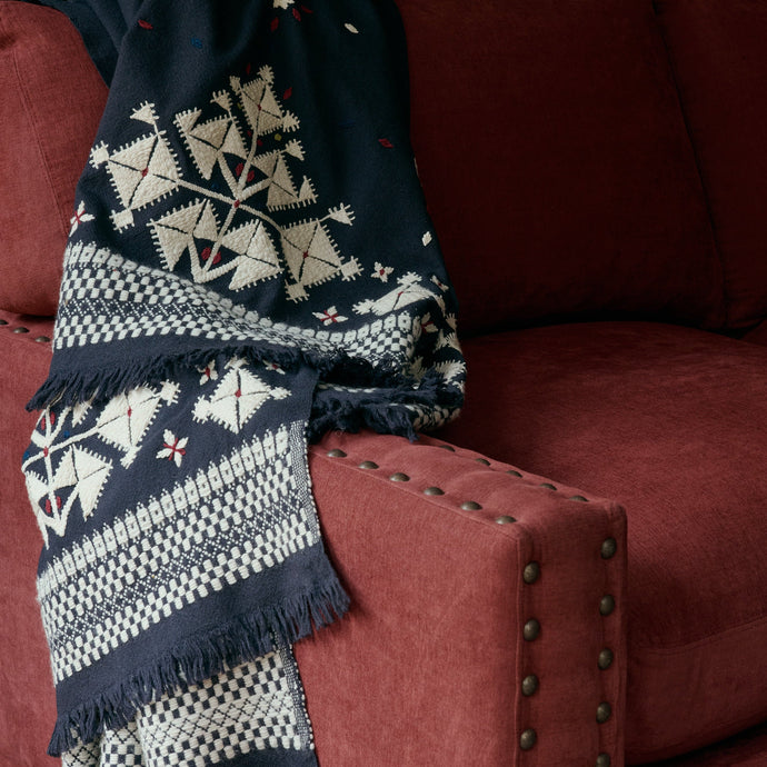 Elzear Plaid