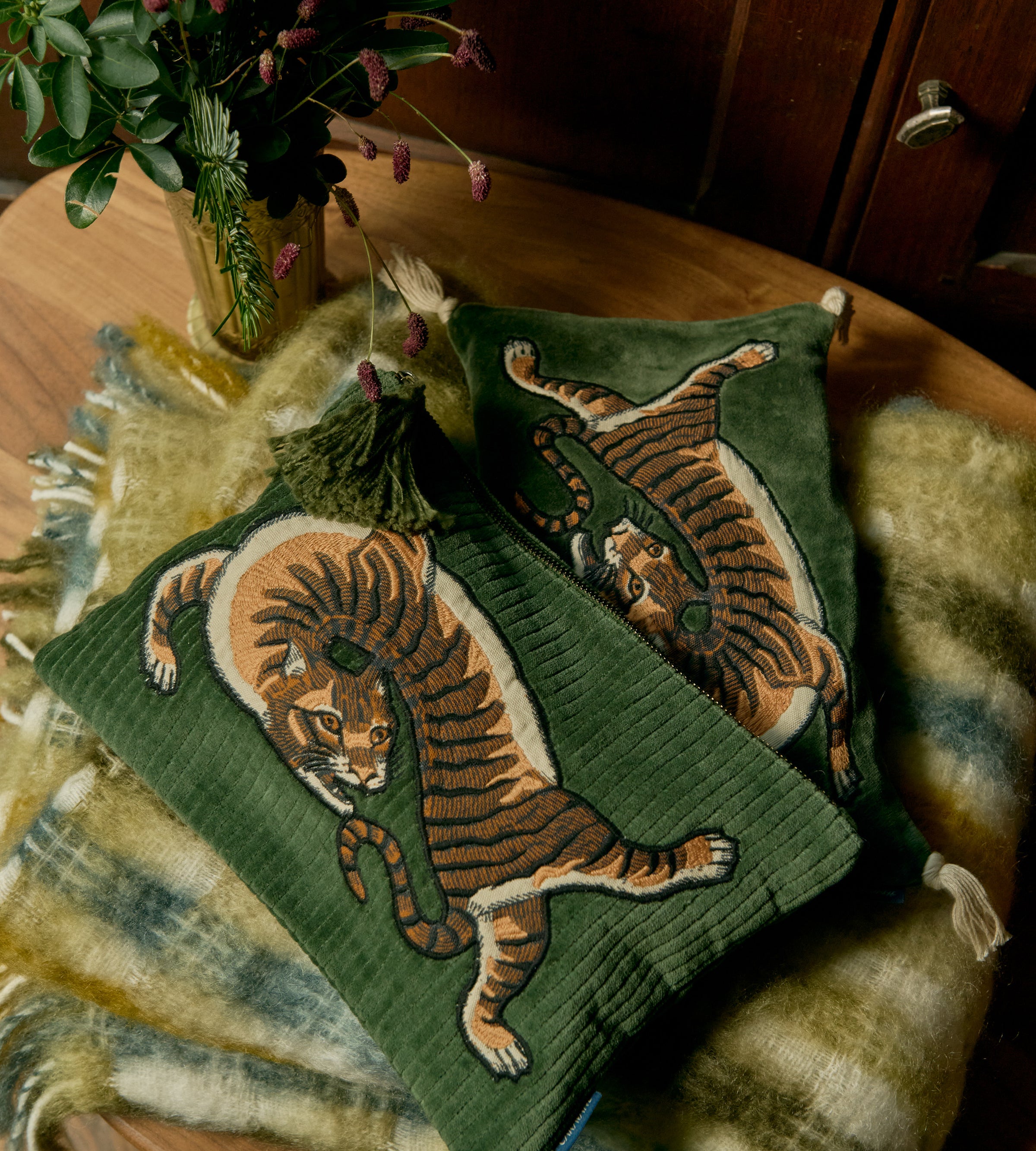 Tagor pouch