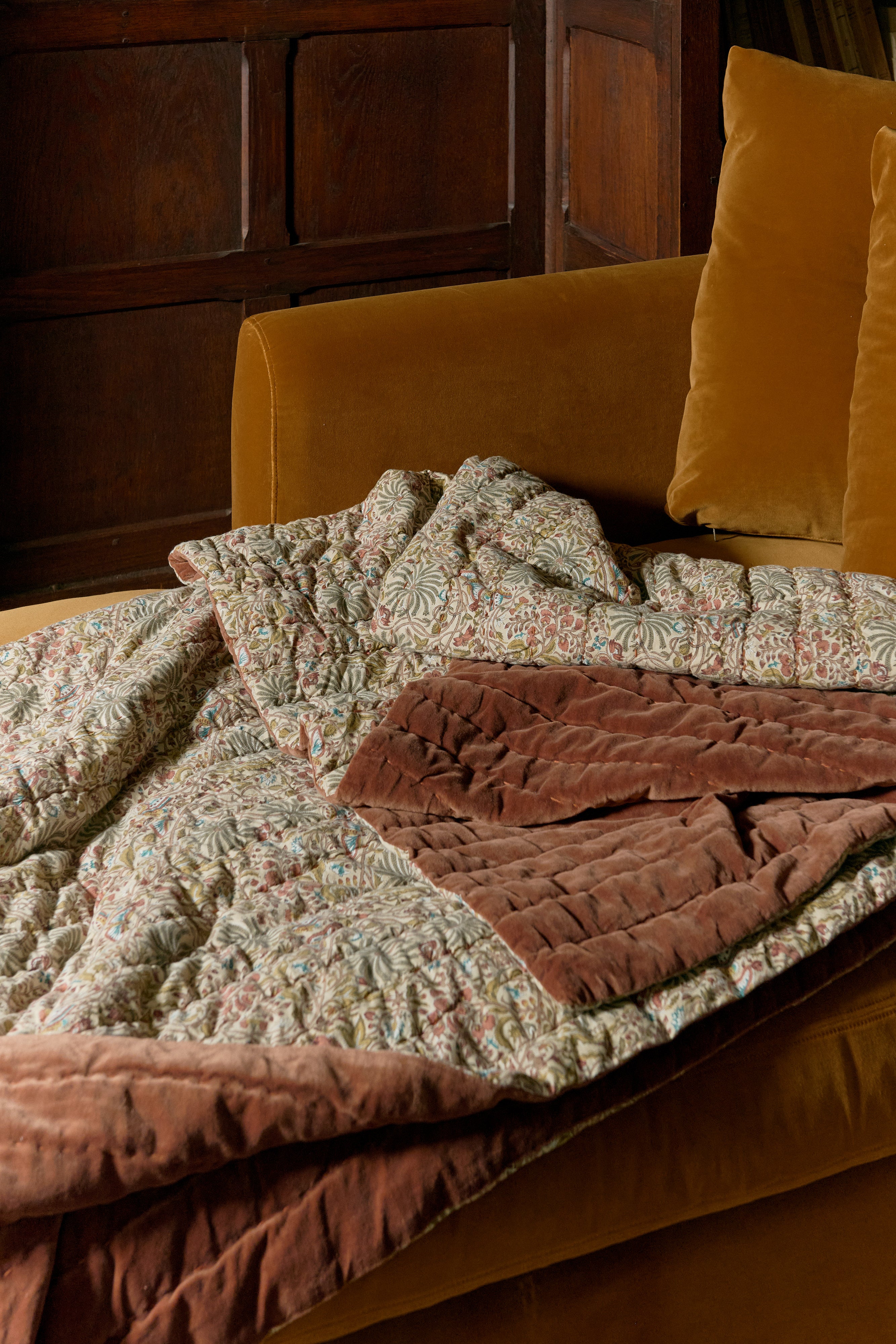 Our velvet pieces - Caravan – Caravane