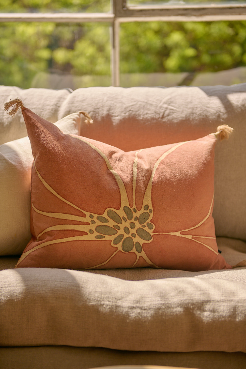 Aster cushion cover