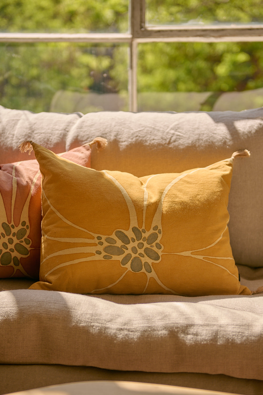 Aster cushion cover