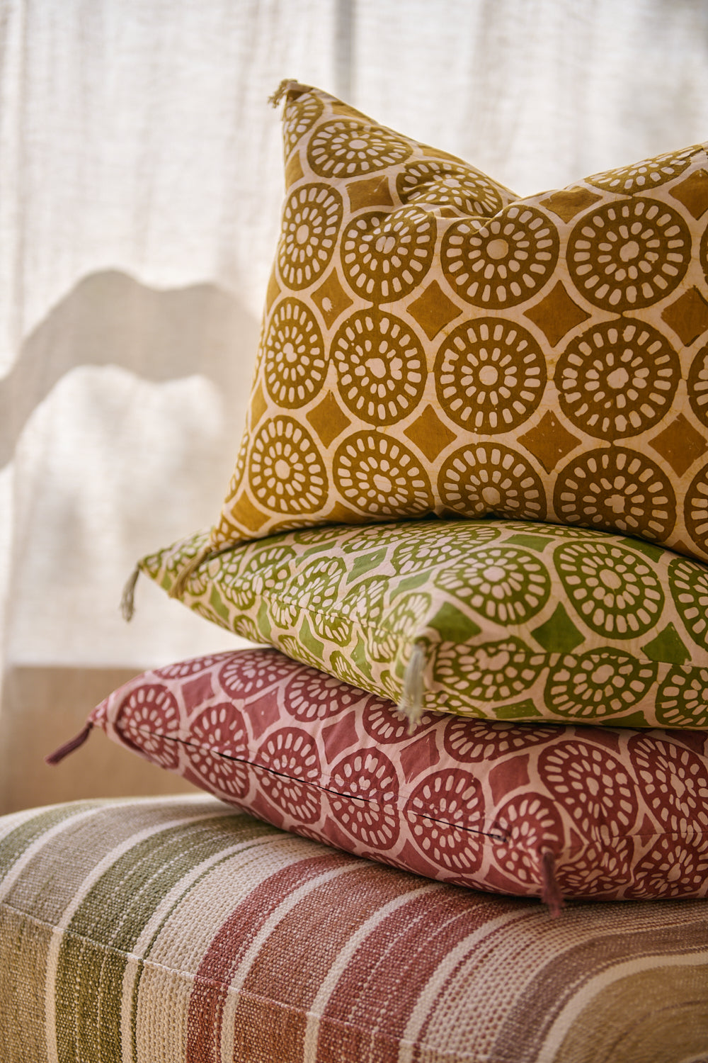 Cushions and throws: cushion cover, sofa cover - Caravan – Caravane