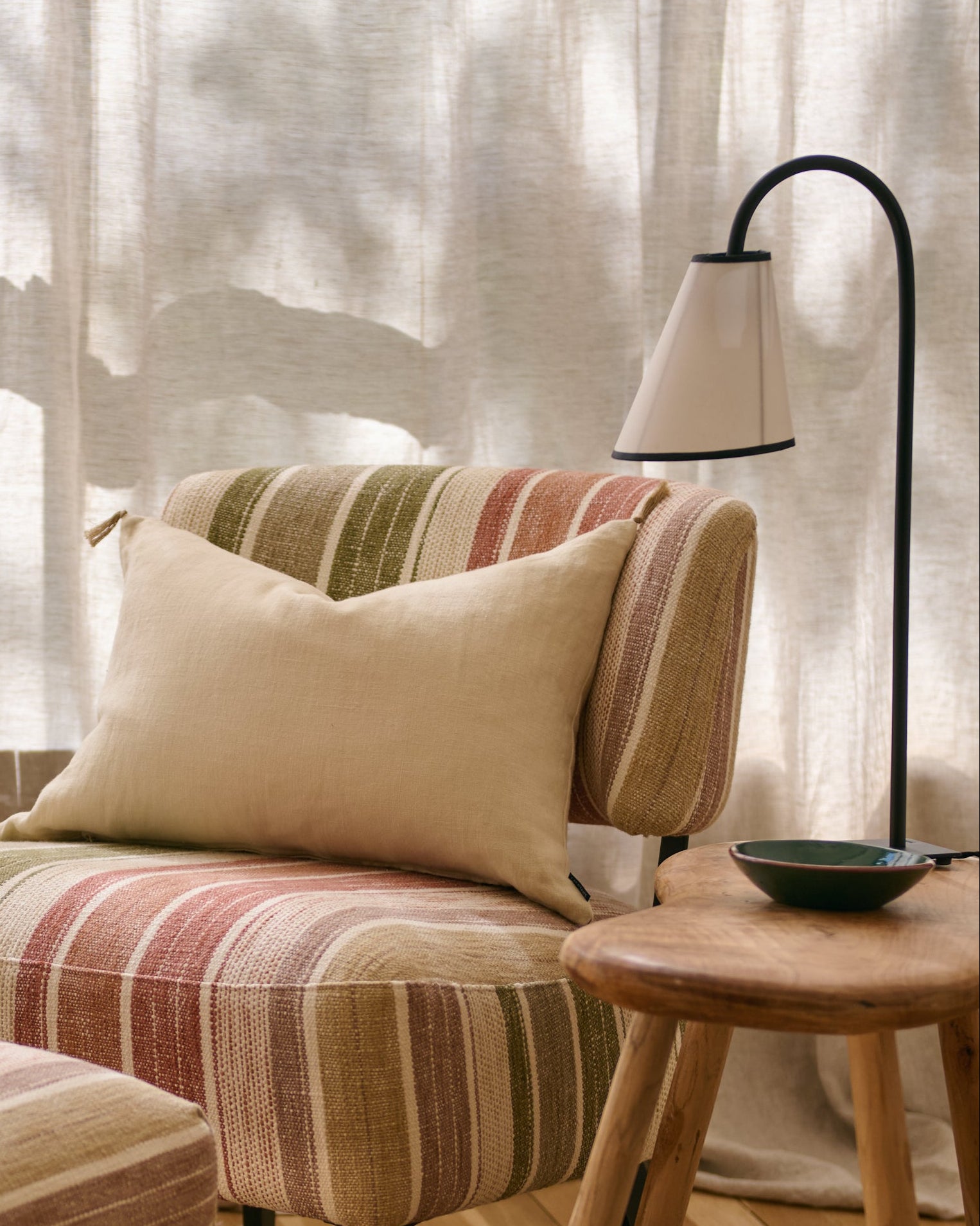 Lix Ella table lamp