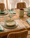 Set de table Platao couleur naturel safran avec la vaisselle Amalfi