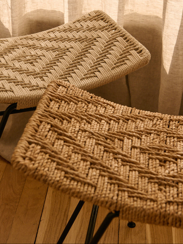 Murgi lozenge stool