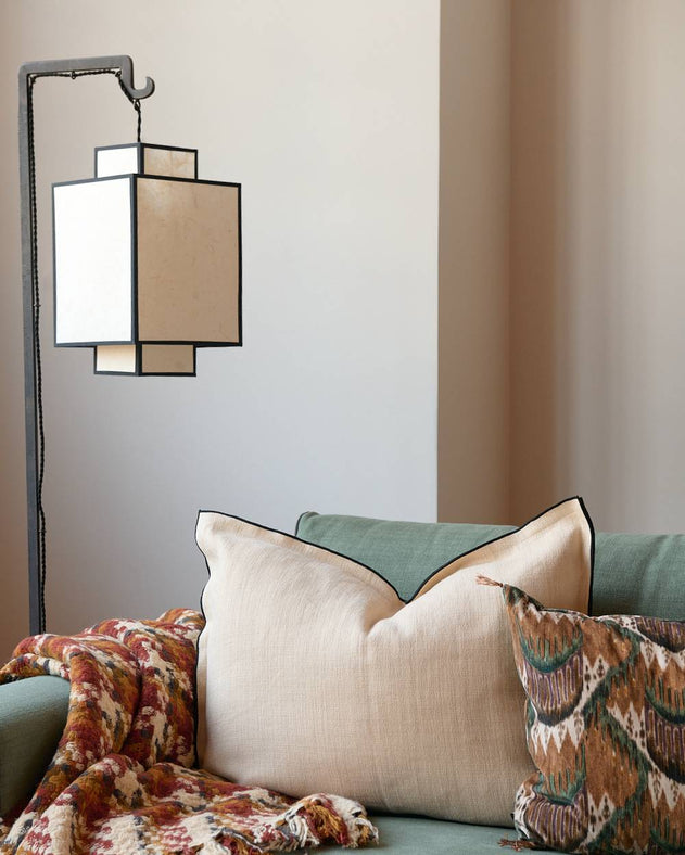 Lampadaire Ion Népal