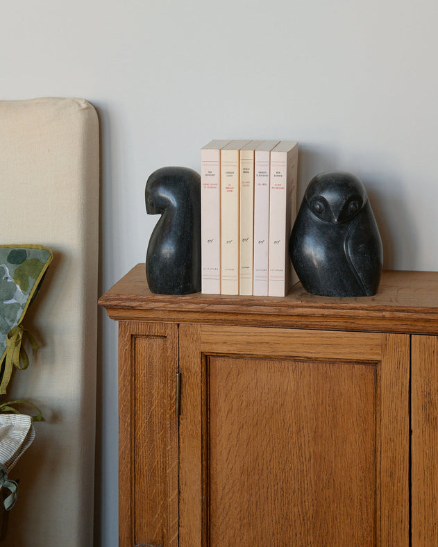 Ullu Bookend
