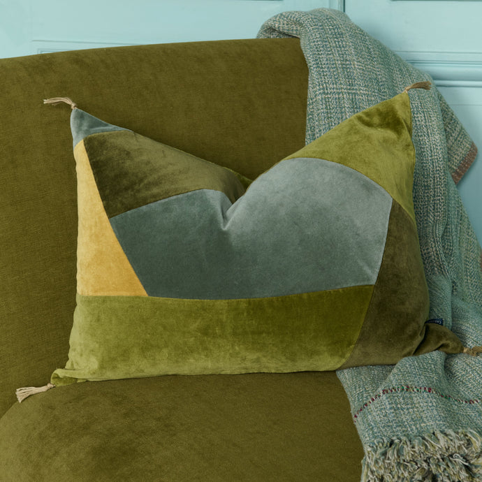 House de coussin Orion en velours lavé couleur Mousse