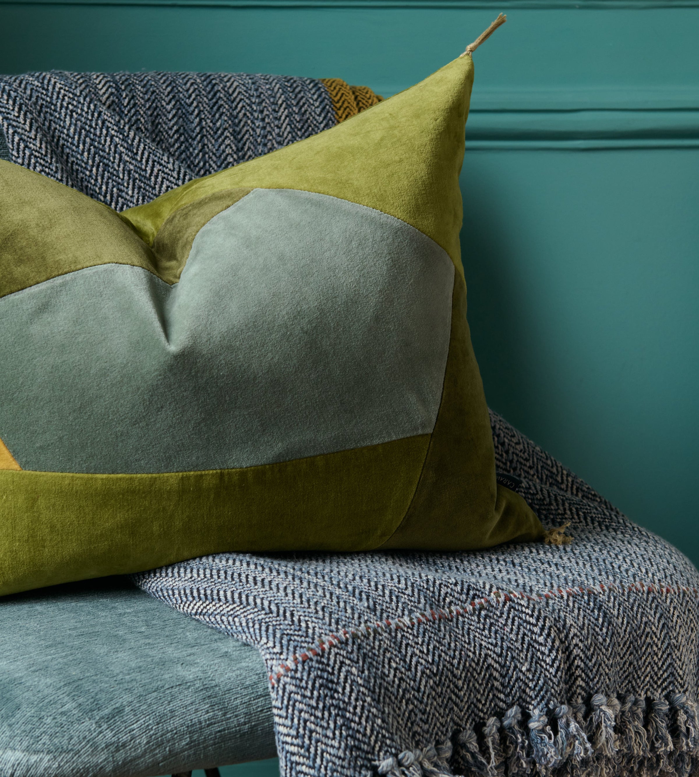Orion cushion cover