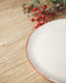 Plat à tarte blanc fait à la main
