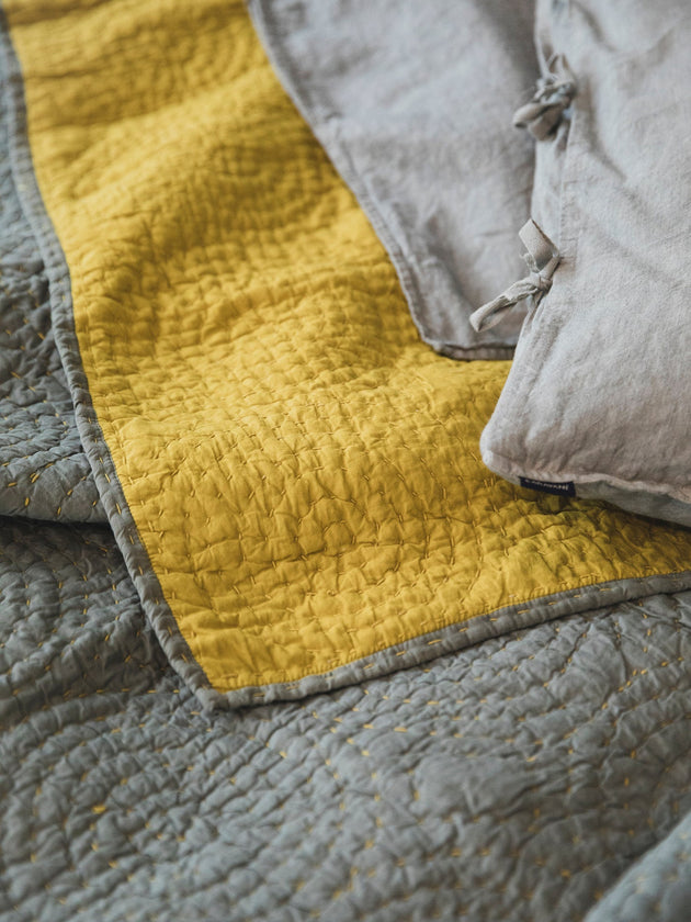 Linge de lit : couvre-lit original vert et jaune