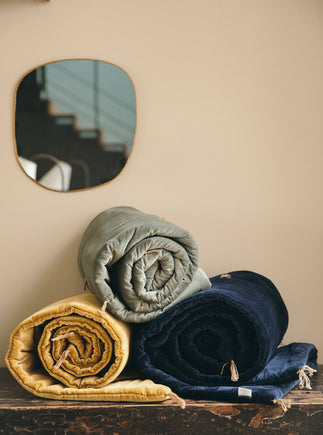 Washed velvet sofa cover