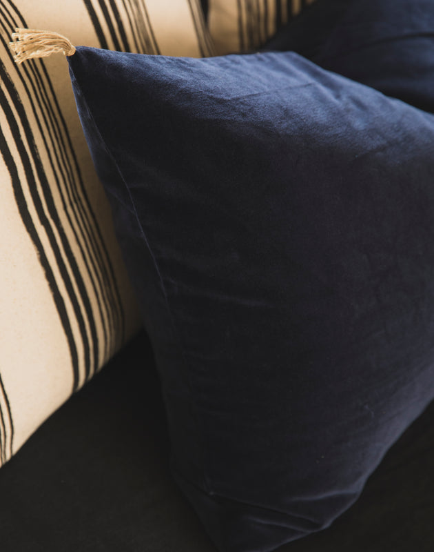 Washed velvet cushion cover